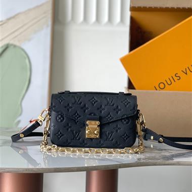 LOUIS VUITTON  2025新款女生時尚包包 尺寸：21.5x13.5x6CM