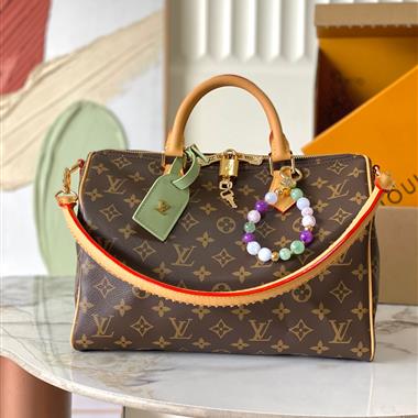 LOUIS VUITTON  2025新款女生時尚包包 尺寸：30x21x17CM