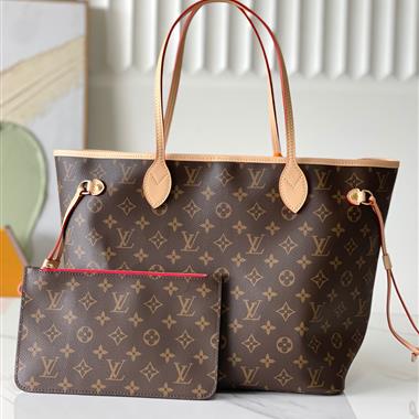 LOUIS VUITTON  2025新款女生時尚包包 尺寸：32x29x17CM