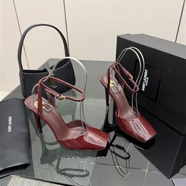 YSL   2026新款女生休閒時尚鞋子