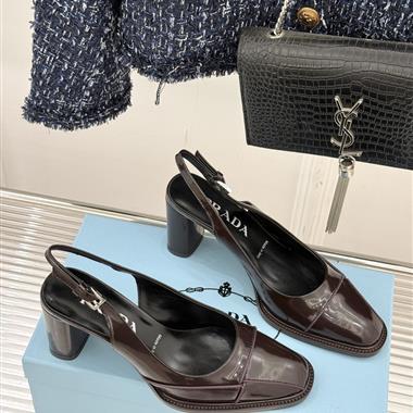 PRADA   2026新款女生休閒時尚鞋子