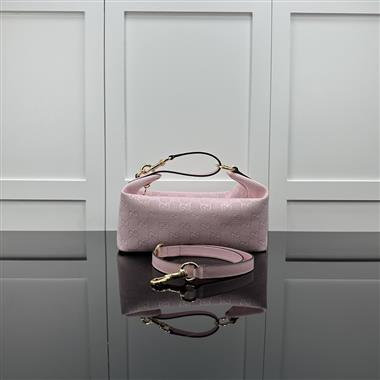 GUCCI  2026新款女生時尚皮夾 尺寸：27.5*13*14.5CM