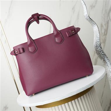 BURBERRY   2025新款女生時尚包包   尺寸：34×25×16CM