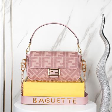 FENDI   2025新款女生時尚包包   尺寸：27×6×14CM