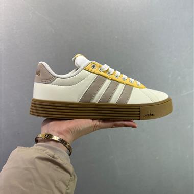 Adidas Barreda Daily 4.0 舒適減震低幫休閒板鞋