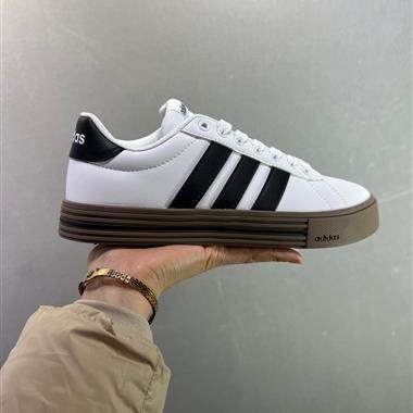 Adidas Barreda Daily 4.0 舒適減震低幫休閒板鞋