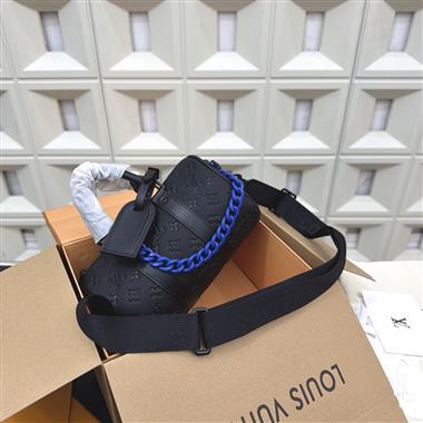 LOUIS VUITTON   2025新款男生時尚包包 尺寸：25CM