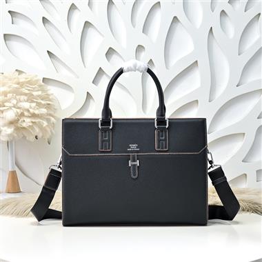 HERMES   2026新款男生時尚包包 尺寸：39*30*7CM