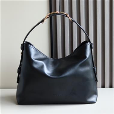 GUCCI  2026新款女生時尚包包  尺寸：35*27.5*11CM