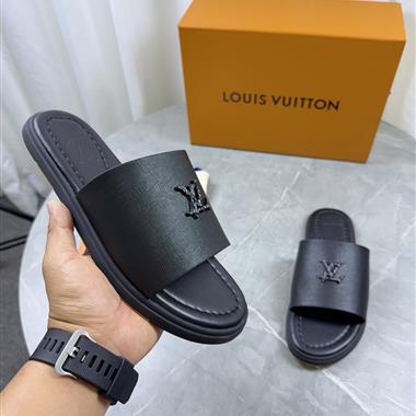 LOUIS VUITTON    2026新款男生休閒時尚鞋子