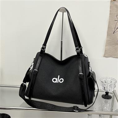 ALO   2026新款時尚休閒包   尺寸：40*17*27CM