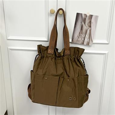 ALO   2026新款時尚休閒包   尺寸：47*15*45CM