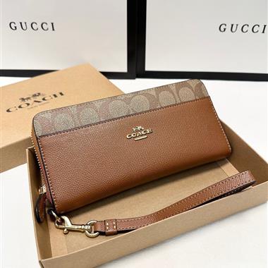 COACH   2026新款時尚包包 尺寸：19*11CM