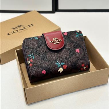 COACH  2026新款時尚包包 尺寸：15*10CM