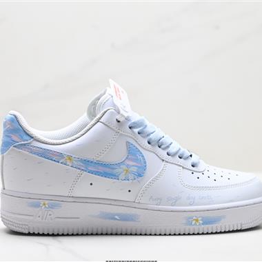 NIKE AIR FORCE 1‘07 LV8