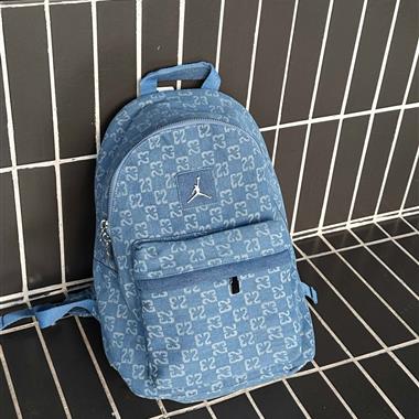 NIKE   2026新款時尚休閒包  尺寸：35*32*15CM