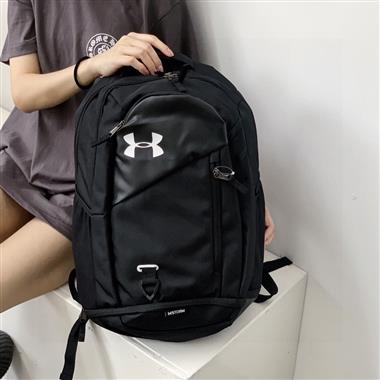 Under Armour   2026新款時尚休閒包  尺寸：48*32*20CM