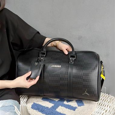 NIKE   2026新款時尚休閒包  尺寸：47* 26 * 22CM