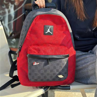 NIKE   2026新款時尚休閒包  尺寸：35*32*15CM