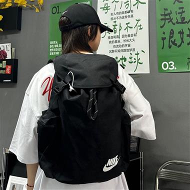 NIKE  2026新款時尚休閒包  尺寸：39*27*15CM