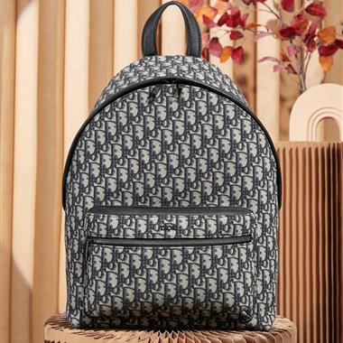 DIOR   2026新款男生時尚包包 尺寸：30*42*15CM