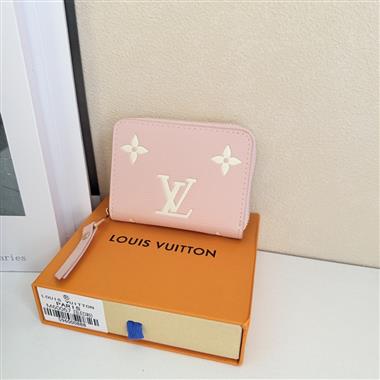 LOUIS VUITTON   2026新款時尚包包  尺寸：11*8.5*2CM