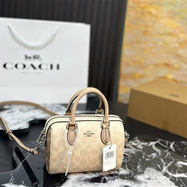 COACH  2026新款女生時尚包包  尺寸：18*13CM