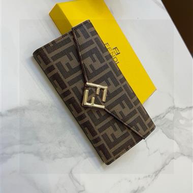 FENDI   2026新款時尚包包  尺寸：19*10