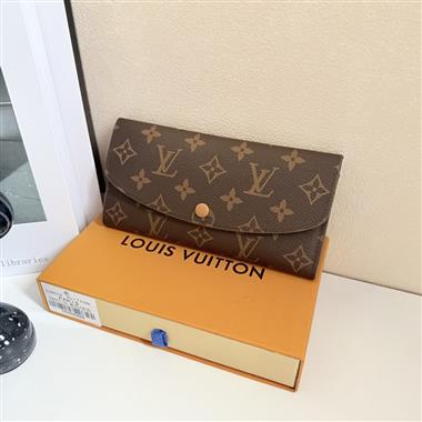 LOUIS VUITTON   2026新款時尚包包 尺寸：19*10CM