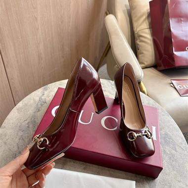 GUCCI   2026新款女生休閒時尚鞋子