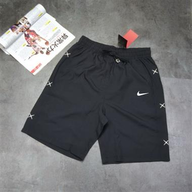 NIKE  20226夏季新款休閒短褲