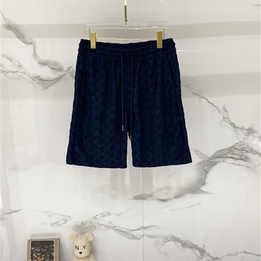 LouisVuitton  2026夏季新款休閒短褲  尺寸偏大