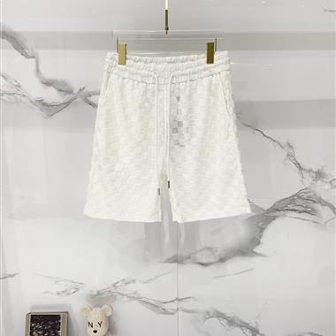 LouisVuitton  2026夏季新款休閒短褲  尺寸偏大