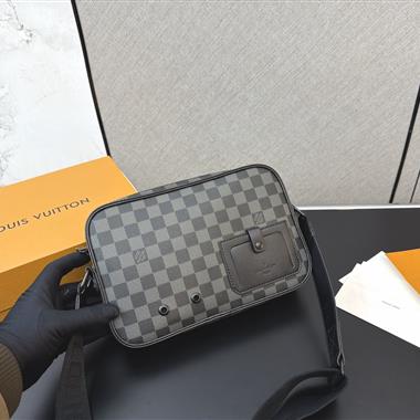 LOUIS VUITTON    2026新款男生時尚包包 尺寸：26*17CM