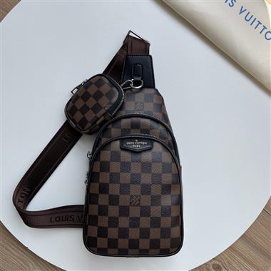LOUIS VUITTON   2026新款男生時尚包包 尺寸：28*16*5.5CM
