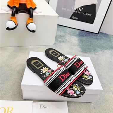 DIOR   2026新款女生休閒時尚鞋子