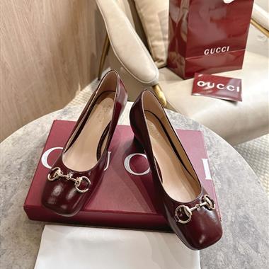 GUCCI   2026新款女生休閒時尚鞋子