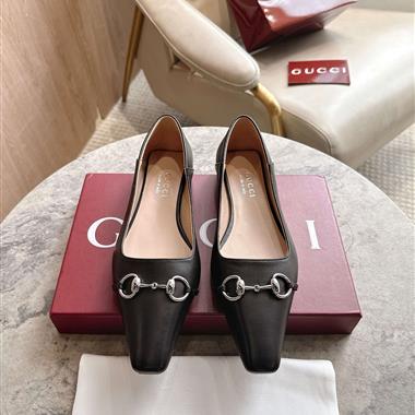 GUCCI   2026新款女生休閒時尚鞋子