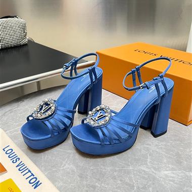 Louis Vuitton   2026新款女生休閒時尚鞋子