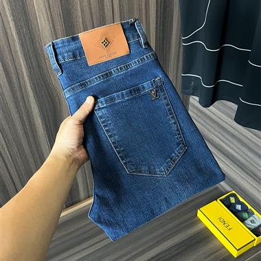 LouisVuitton   2026夏季新款休閒牛仔褲