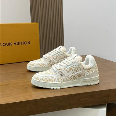 LOUIS VUITTON   2026新款男生休閒時尚鞋子