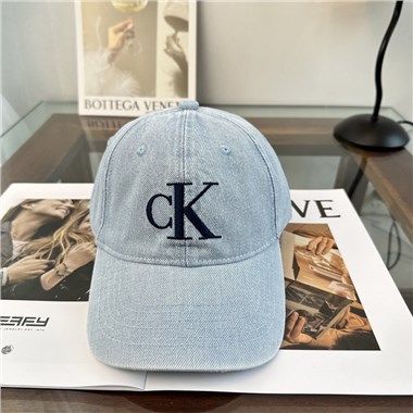 Calvin Klein   2026新款時尚帽子