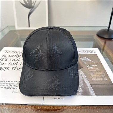 BURBERRY  2026新款時尚帽子