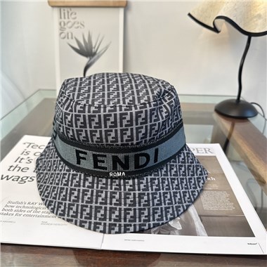 FENDI   2026新款時尚帽子