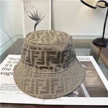 FENDI   2026新款時尚帽子