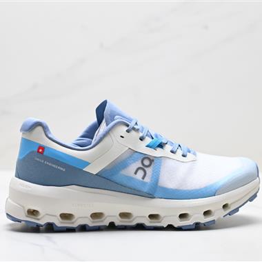 On 昂跑 Cloudvista 2緩震防滑 厚底增高運動老爹鞋