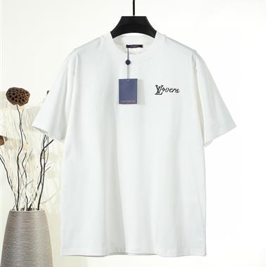 LouisVuitton   2026夏季新款短袖T恤  尺寸偏大