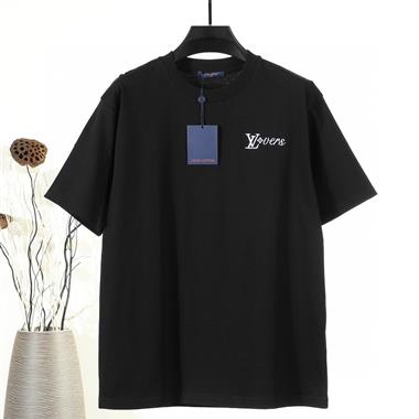 LouisVuitton   2026夏季新款短袖T恤  尺寸偏大