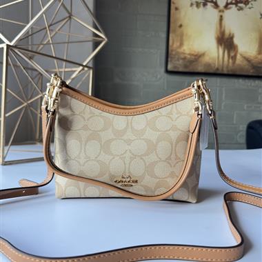 COACH  2026新款女生時尚包包   尺寸：20*7*15CM