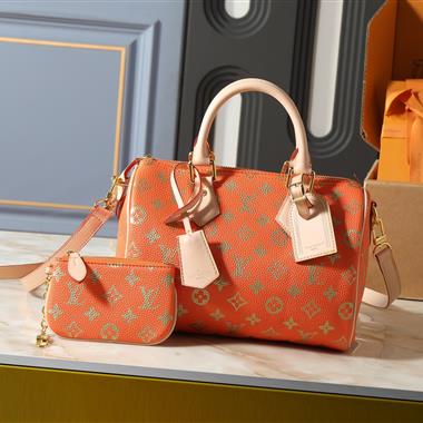 LOUIS VUITTON    2026新款女生時尚包包 尺寸：25*15*15CM
